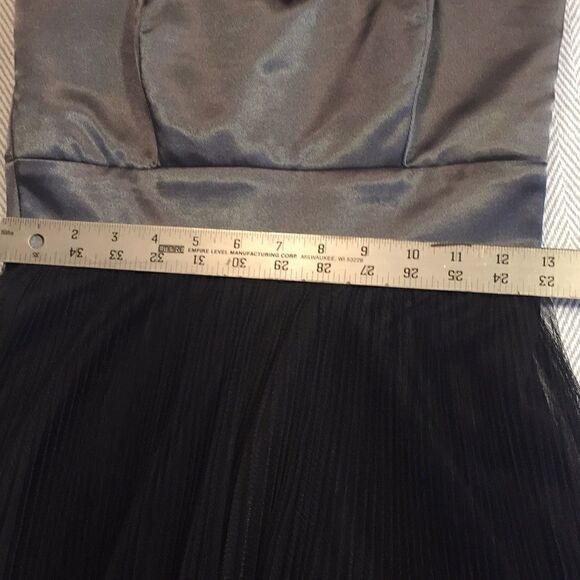 TRIXXI JUNIORS SZ 3  Dress, party dress Pit to Pit 14" FLOWY ON BOTTOM - Picture 7 of 11